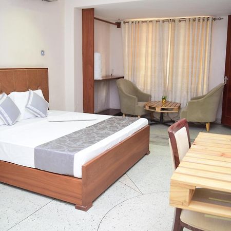 Hostel K27 Premier Backpackers Dar es Salaam Exteriér fotografie