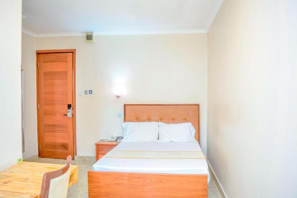Hostel K27 Premier Backpackers Dar es Salaam Exteriér fotografie
